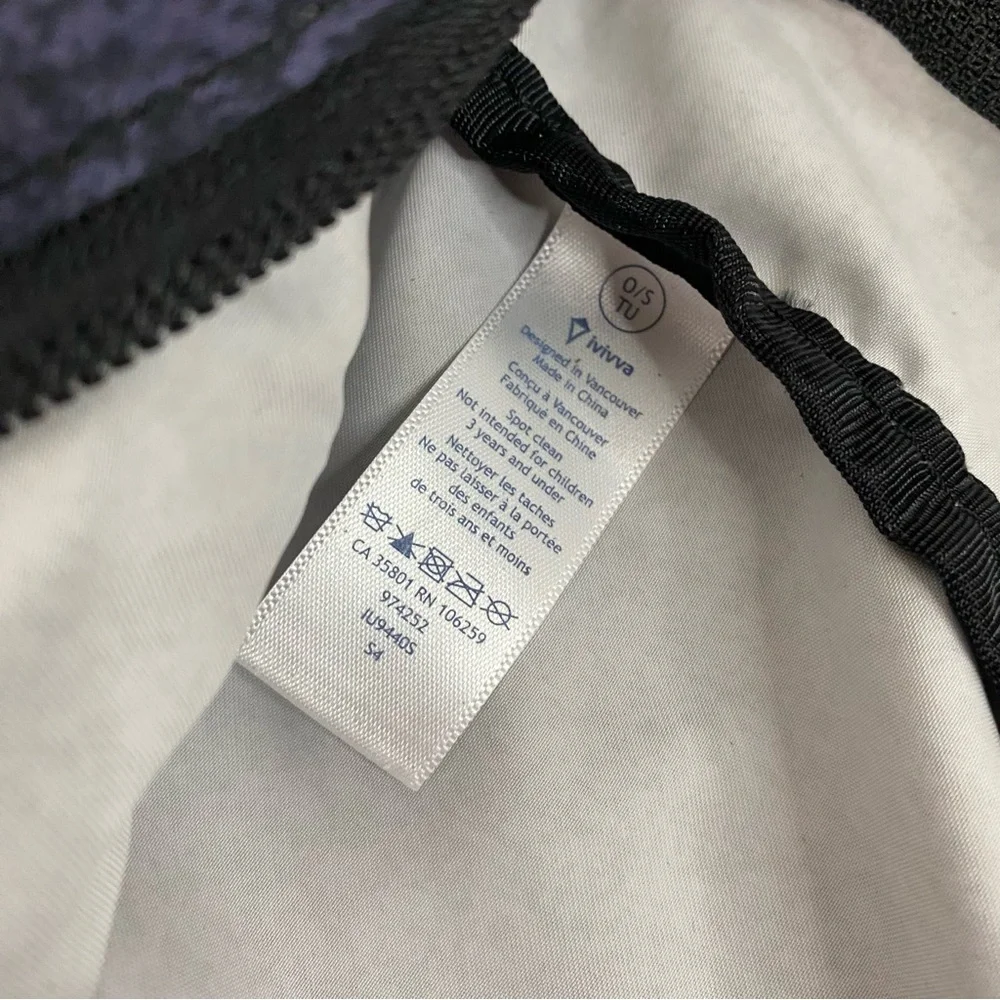 Ivivva By Lululemon Blue & Black Speckled Light Weight Backpack